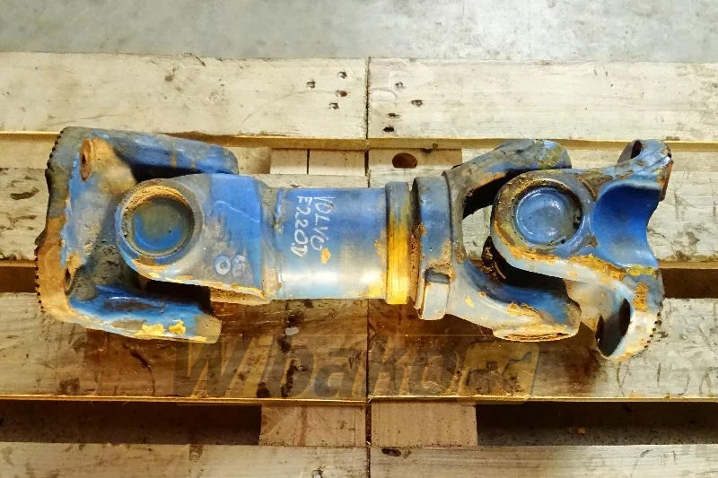 Volvo L220D - Drive shaft for Construction machinery: picture 1 Volvo L220D - Drive shaft for Construction machinery: picture 1