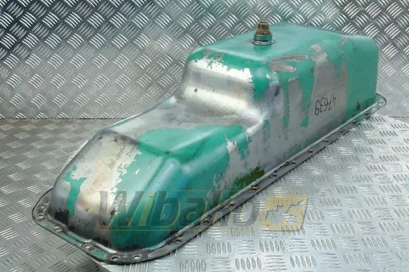 Volvo TD73 11031681-1 - Oil pan for Construction machinery: picture 1 Volvo TD73 11031681-1 - Oil pan for Construction machinery: picture 1