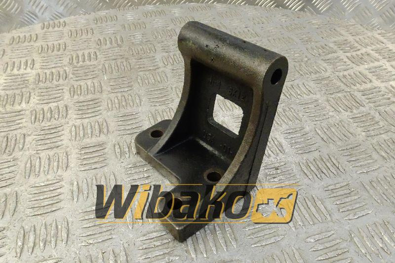 Wspornik alternatora Cummins 3944405 - Alternator for Construction machinery: picture 1 Wspornik alternatora Cummins 3944405 - Alternator for Construction machinery: picture 1
