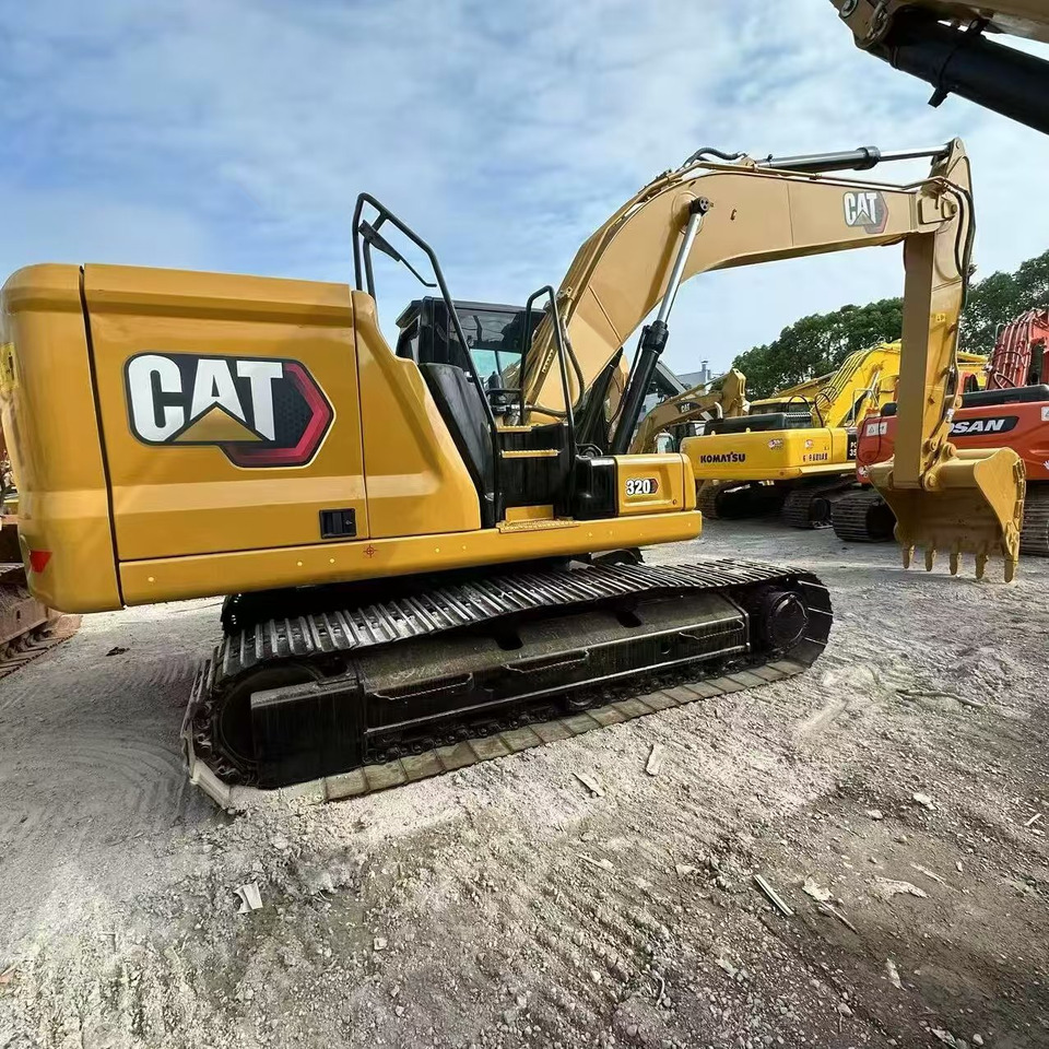 Crawler excavator CATERPILLAR 320GC: picture 14