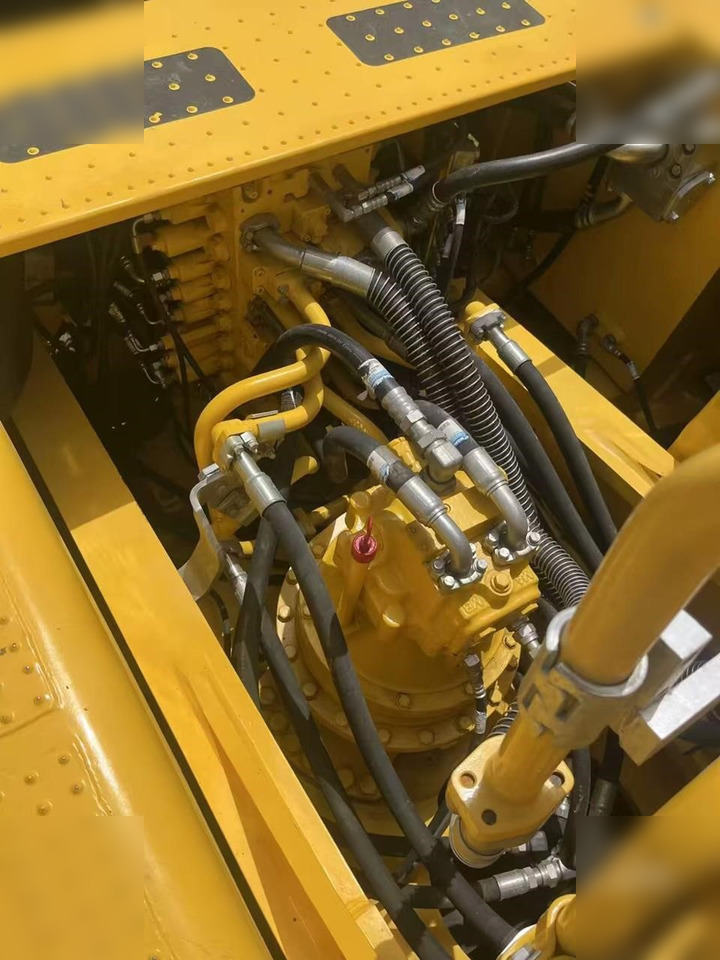 Crawler excavator KOMATSU PC350-8: picture 8