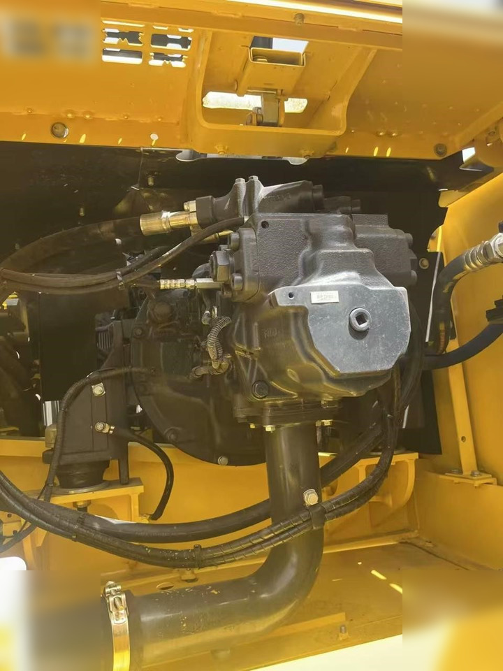 Crawler excavator KOMATSU PC350-8: picture 9