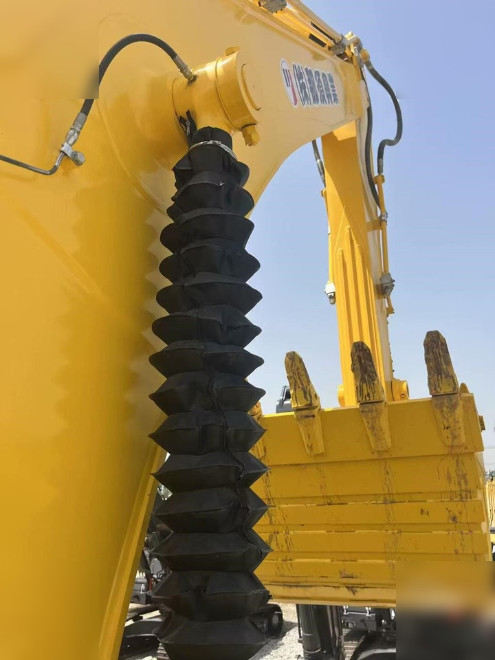 Crawler excavator KOMATSU PC350-8: picture 12