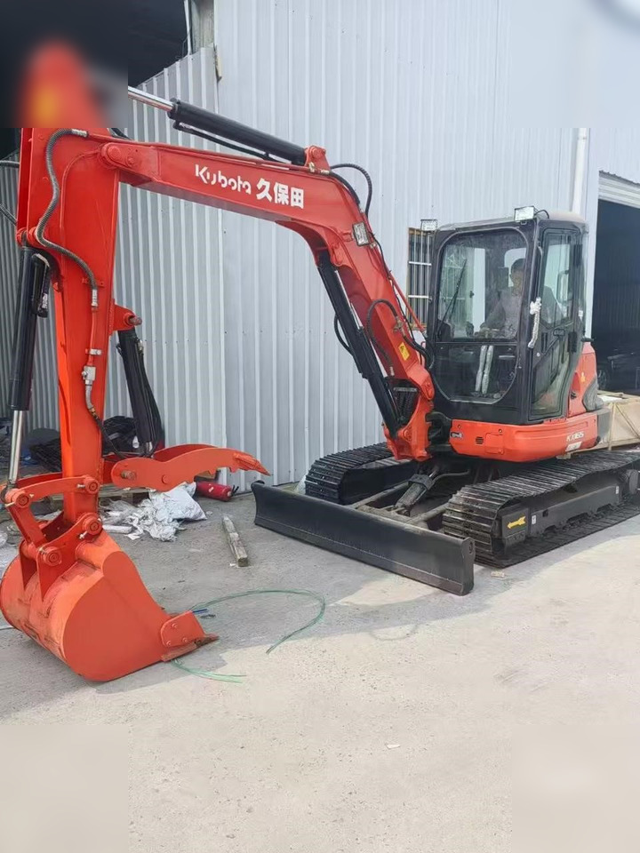 KUBOTA KX165-5 - Mini excavator: picture 5 KUBOTA KX165-5 - Mini excavator: picture 5