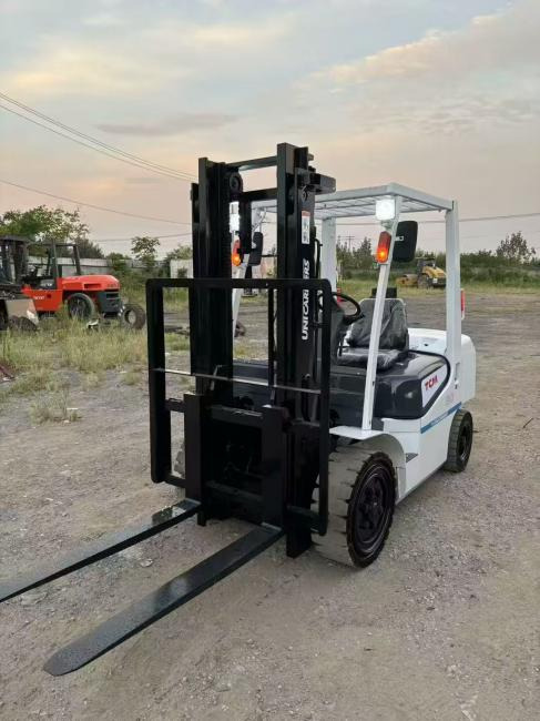 Vertical mast lift TCM 3-TON: picture 6