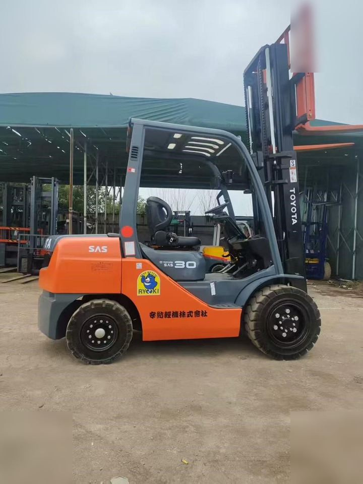 TOYOTA FBCA30 - Diesel forklift: picture 1 TOYOTA FBCA30 - Diesel forklift: picture 1