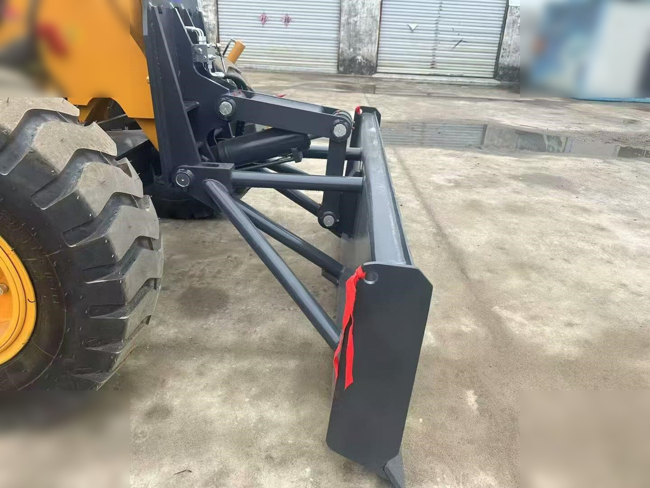 Grader XCMG GR2153: picture 10