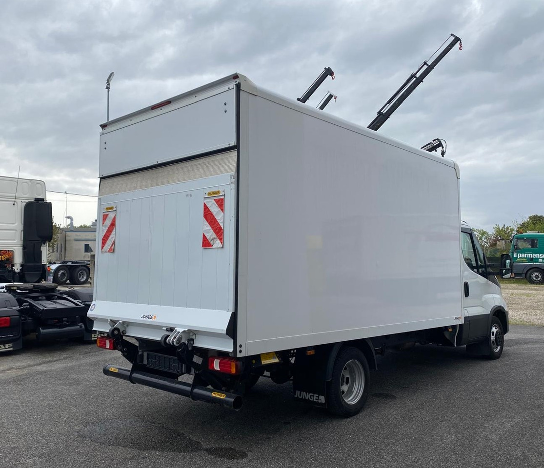 IVECO DAILY 35C16 - Panel van: picture 3 IVECO DAILY 35C16 - Panel van: picture 3