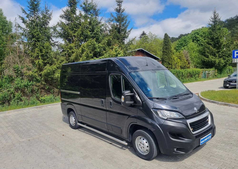 Peugeot Boxer - Small van: picture 2 Peugeot Boxer - Small van: picture 2
