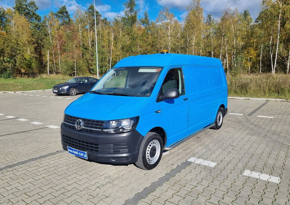 Volkswagen Transporter - Small van: picture 1 Volkswagen Transporter - Small van: picture 1
