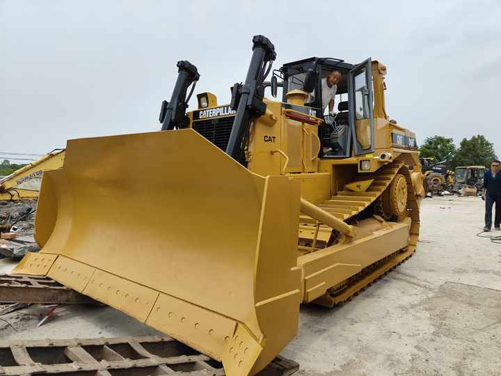 CAT D8R 90% New Bulldozer, Powerful, Low Price, and Very Good Quality - Bulldozer: picture 4 CAT D8R 90% New Bulldozer, Powerful, Low Price, and Very Good Quality - Bulldozer: picture 4