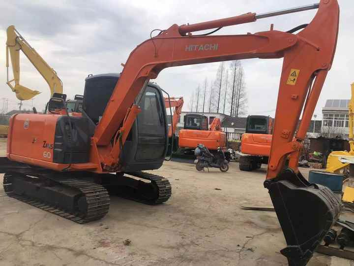 Cheap Price Hitachi ZX60 Used Excavator for Sale Used 6 Tons Hitachi Mini Excavator with Good Performance - Mini excavator: picture 5 Cheap Price Hitachi ZX60 Used Excavator for Sale Used 6 Tons Hitachi Mini Excavator with Good Performance - Mini excavator: picture 5