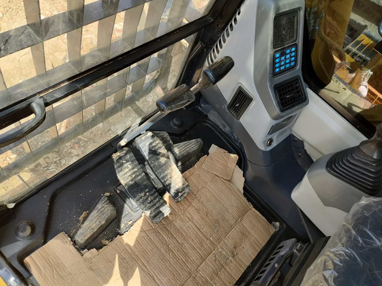 Construction machinery KOMATSU Good Condition Used Komatsu360 Komastu Pc360 Excavator Machine for Cheap Price Hot Sale in China: picture 6 Construction machinery KOMATSU Good Condition Used Komatsu360 Komastu Pc360 Excavator Machine for Cheap Price Hot Sale in China: picture 6