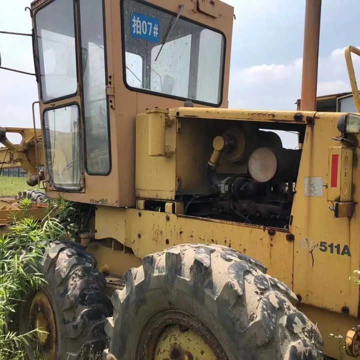 Japan Komatsu GD511 Motor Grader Cheap Price Komatsu Road Grader GD511 Good Condition in China - Grader: picture 1 Japan Komatsu GD511 Motor Grader Cheap Price Komatsu Road Grader GD511 Good Condition in China - Grader: picture 1