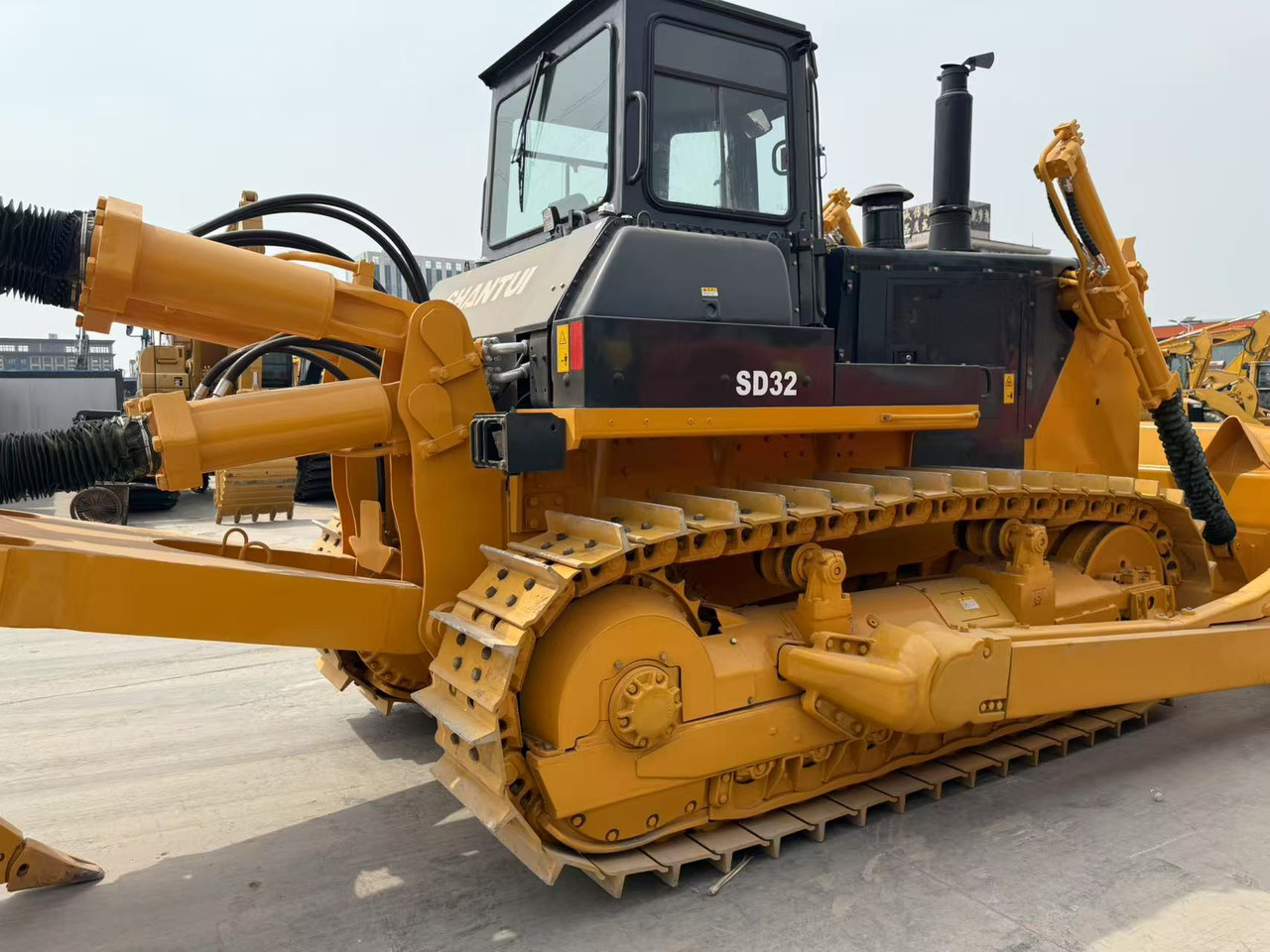 SHANTUI SD32 - Bulldozer: picture 3 SHANTUI SD32 - Bulldozer: picture 3
