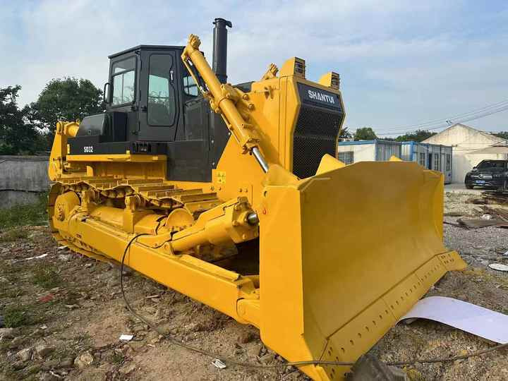 Used China Brand Shantui Sd32 Bulldozer in Stock High Quality Shantui Sd16 22 32 Bulldozer for Sale - Bulldozer: picture 5 Used China Brand Shantui Sd32 Bulldozer in Stock High Quality Shantui Sd16 22 32 Bulldozer for Sale - Bulldozer: picture 5