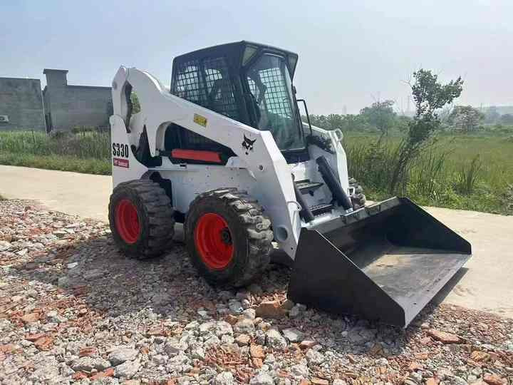 Leasing of  Very Low Price American Brand Used Bobcat S330 Skid Steer Loader with Superior Performance for Sale S160/S180/S300 in Stock Very Low Price American Brand Used Bobcat S330 Skid Steer Loader with Superior Performance for Sale S160/S180/S300 in Stock: picture 6