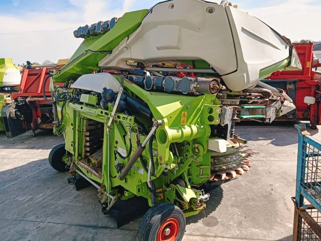 Claas Orbis 900 - Corn header: picture 2 Claas Orbis 900 - Corn header: picture 2
