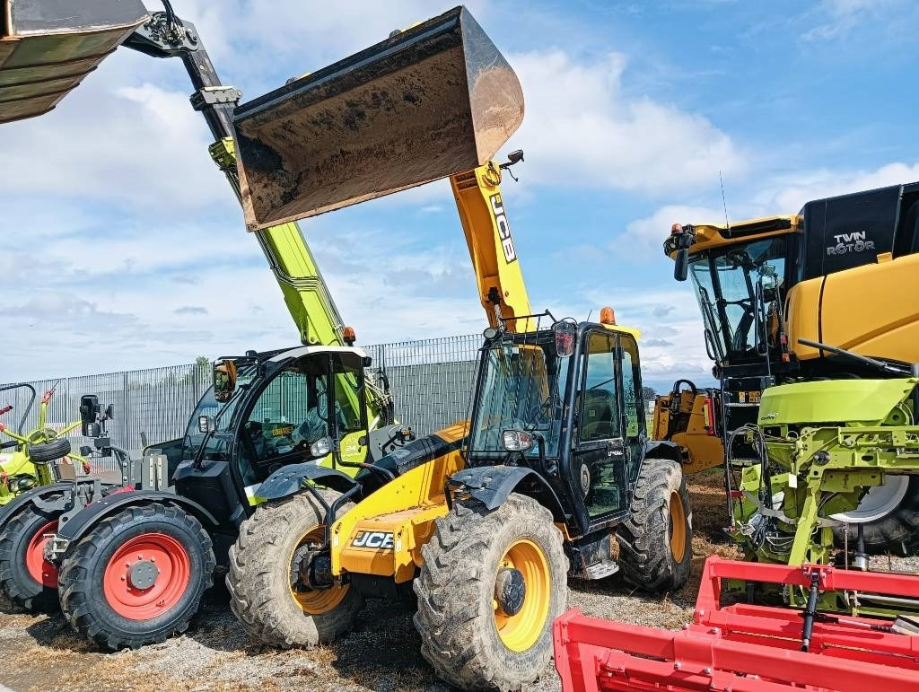 JCB 526-56 Agri - Telescopic handler: picture 4 JCB 526-56 Agri - Telescopic handler: picture 4