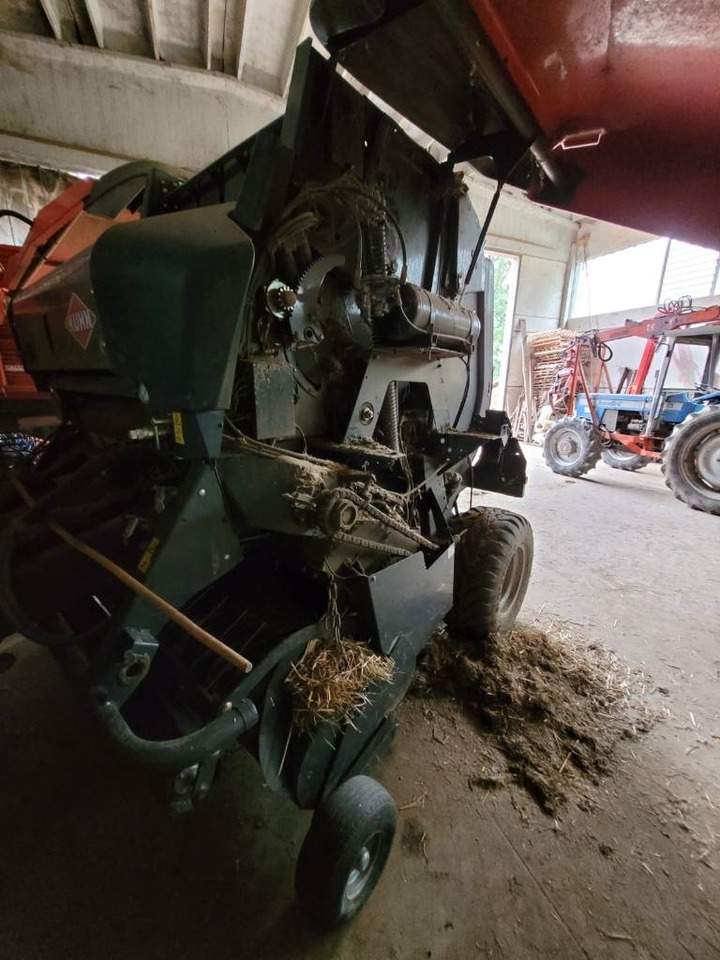 Kuhn VB 2160 - Round baler: picture 5 Kuhn VB 2160 - Round baler: picture 5