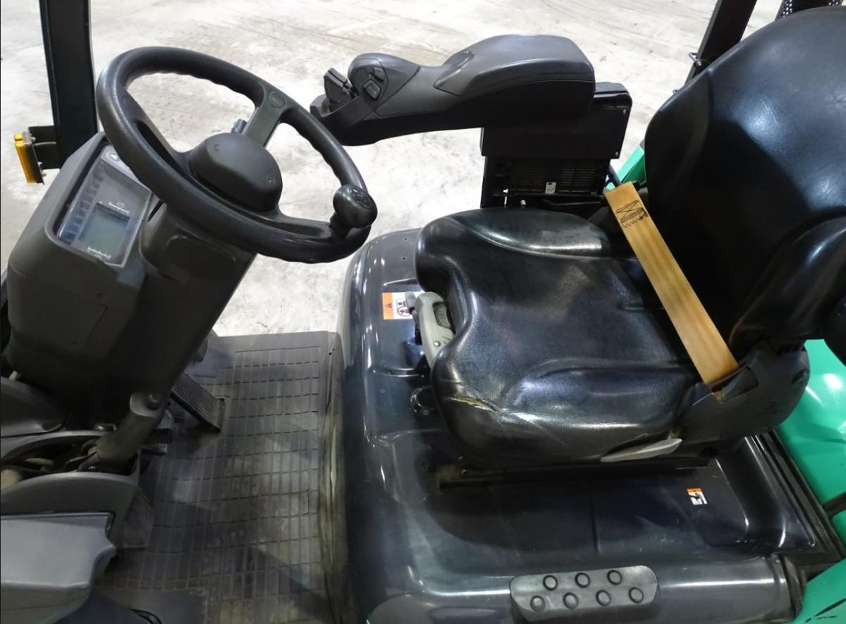 Mitsubishi FG18N fenwick - LPG forklift: picture 3 Mitsubishi FG18N fenwick - LPG forklift: picture 3