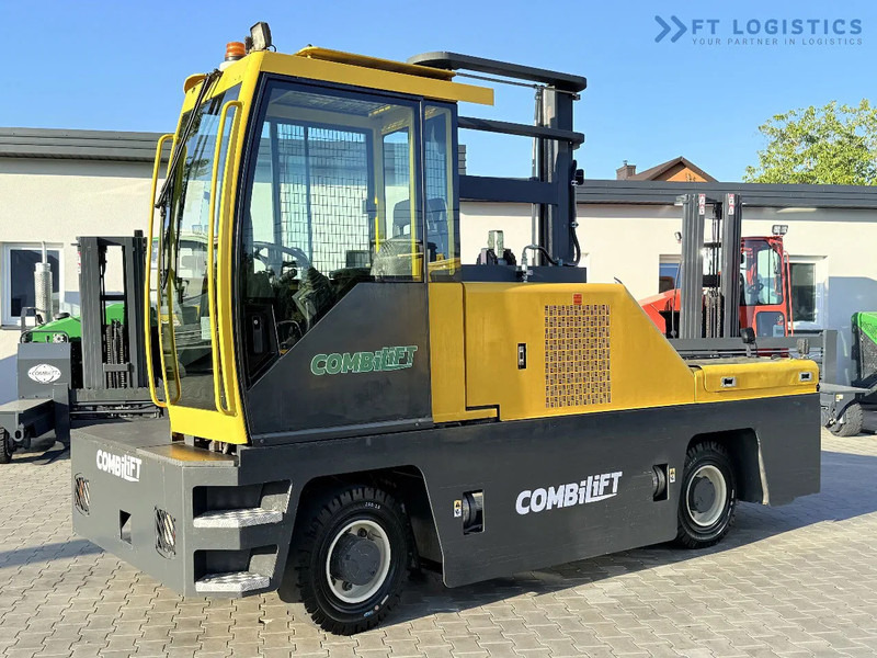 Combilift C5000FSL / DIESEL / DUPLEX - 4000MM / FREE-LIFT / CABIN / A wide range of four-way and side loaders, tailored to diverse needs a - Side loader: picture 2 Combilift C5000FSL / DIESEL / DUPLEX - 4000MM / FREE-LIFT / CABIN / A wide range of four-way and side loaders, tailored to diverse needs a - Side loader: picture 2
