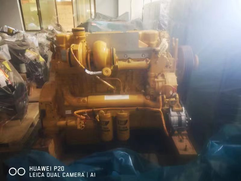 CATERPILLAR C18 - Engine for Construction machinery: picture 1 CATERPILLAR C18 - Engine for Construction machinery: picture 1