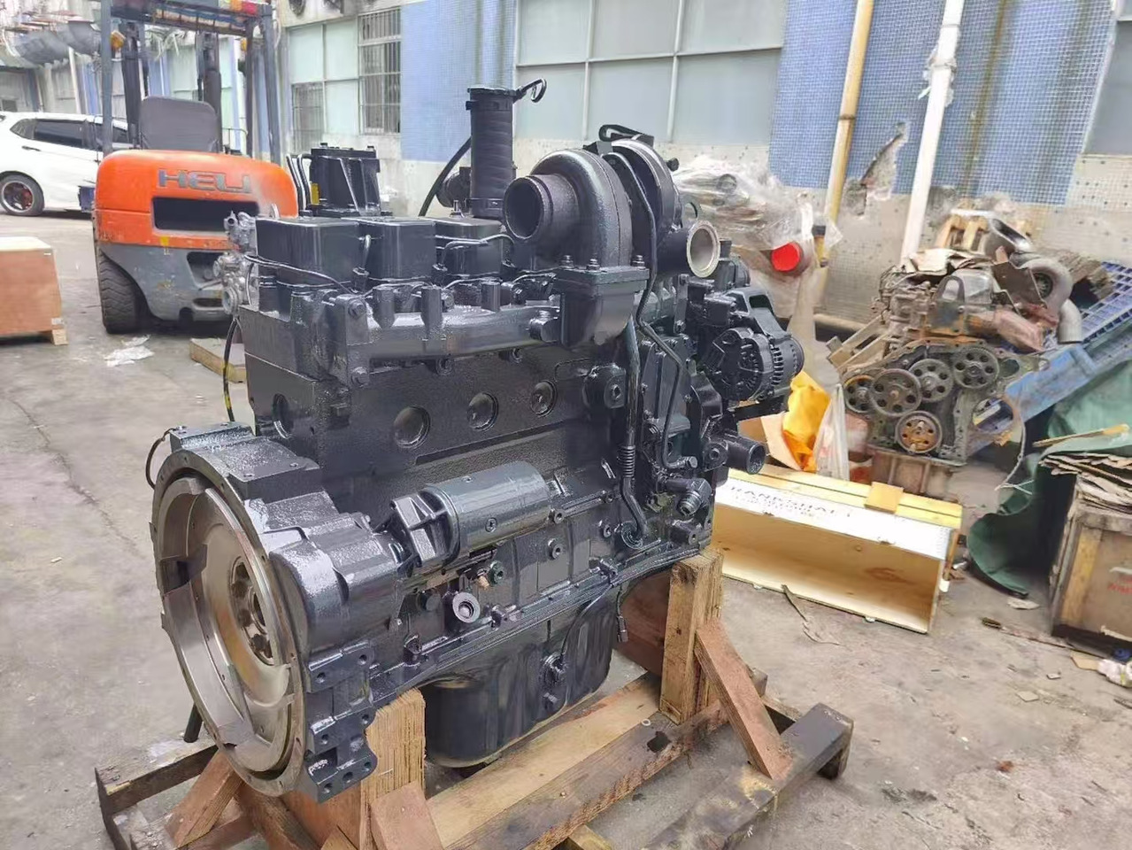 CUMMINS 6D102 - Engine for Excavator: picture 2 CUMMINS 6D102 - Engine for Excavator: picture 2