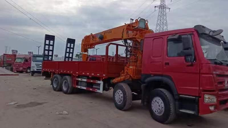HOWO    XCMG HOWO 375 chassis  ,XCMG QY16D - Crane truck: picture 2 HOWO    XCMG HOWO 375 chassis  ,XCMG QY16D - Crane truck: picture 2