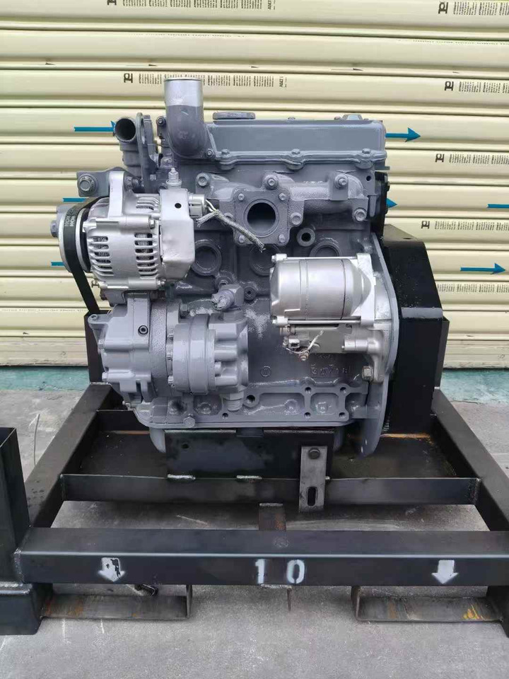 ISUZU 3LB1 - Engine for Excavator: picture 3 ISUZU 3LB1 - Engine for Excavator: picture 3
