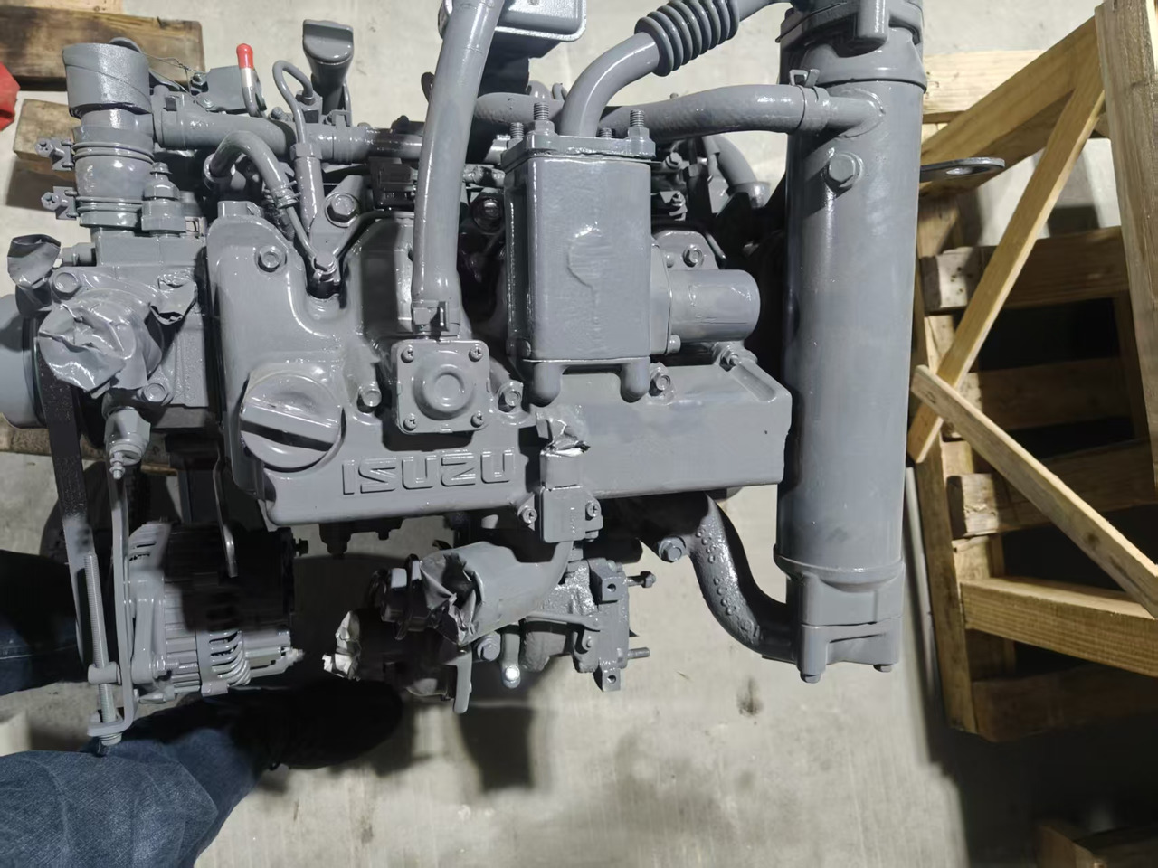 ISUZU 4LE2 - Engine for Excavator: picture 2 ISUZU 4LE2 - Engine for Excavator: picture 2