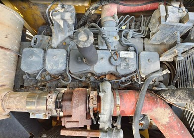 KOMATSU 6D102E - Engine for Excavator: picture 1 KOMATSU 6D102E - Engine for Excavator: picture 1