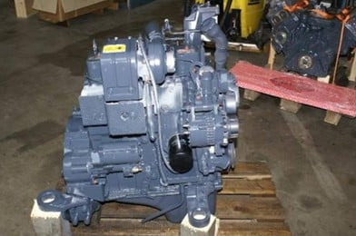 KOMATSU 6D102E - Engine for Excavator: picture 1 KOMATSU 6D102E - Engine for Excavator: picture 1