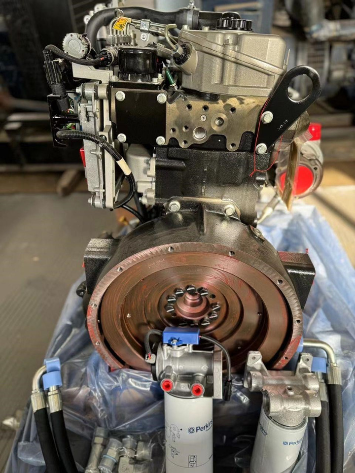 PERKINS 1104D-44TA - Engine for Excavator: picture 5 PERKINS 1104D-44TA - Engine for Excavator: picture 5