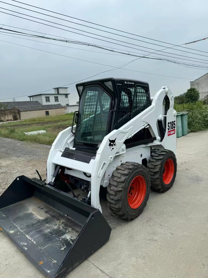 BOBCAT High Quality BOBCAT-S185 Skid Steer Loader in Good Condition - Skid steer loader: picture 1 BOBCAT High Quality BOBCAT-S185 Skid Steer Loader in Good Condition - Skid steer loader: picture 1