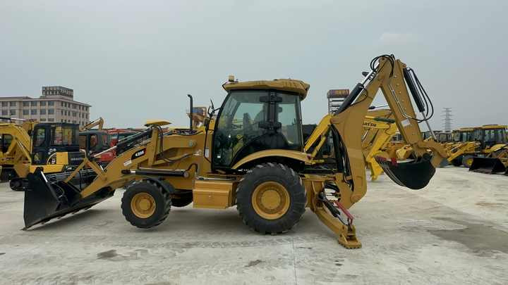 Cheap Prices Good Condition High Performance CAT 420F Used Backhoe Loader for Sale - Backhoe loader: picture 2 Cheap Prices Good Condition High Performance CAT 420F Used Backhoe Loader for Sale - Backhoe loader: picture 2