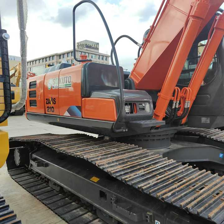 Hitachi Brand Zx210 Crawler Excavator 21tons Digger for Sale Used Hitachi Zx200 210 350 Excavator in Stock on Sale - Excavator: picture 4 Hitachi Brand Zx210 Crawler Excavator 21tons Digger for Sale Used Hitachi Zx200 210 350 Excavator in Stock on Sale - Excavator: picture 4