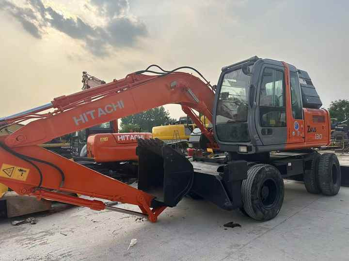 Hot Sale! Used Hitachi ZX130 Wheel Excavator |Excellent Condition| Best Price | Perfect for Construction & Road Projects - Excavator: picture 5 Hot Sale! Used Hitachi ZX130 Wheel Excavator |Excellent Condition| Best Price | Perfect for Construction & Road Projects - Excavator: picture 5