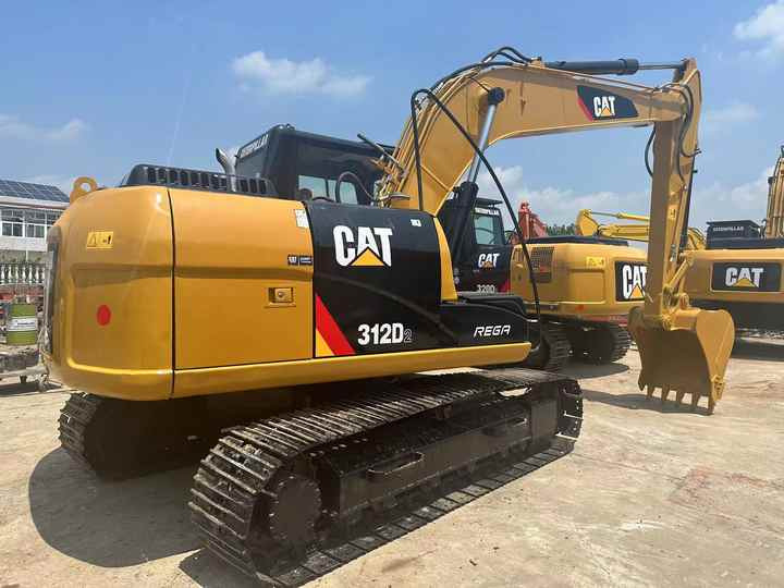 Used Caterpillar Cat312D2 Excavator Original Japan Heavy Machinery Caterpillar 312D2 Excavator for Sale - Crawler excavator: picture 2 Used Caterpillar Cat312D2 Excavator Original Japan Heavy Machinery Caterpillar 312D2 Excavator for Sale - Crawler excavator: picture 2