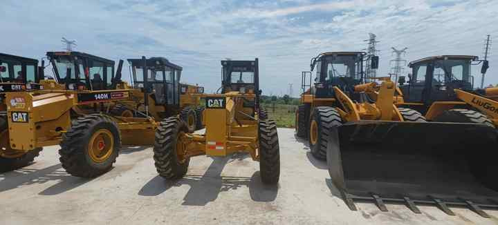 Used Japan Imported Caterpillar 140M Cat 140m Motor Grader with Good Quality and Low Price for Sale - Excavator: picture 3 Used Japan Imported Caterpillar 140M Cat 140m Motor Grader with Good Quality and Low Price for Sale - Excavator: picture 3