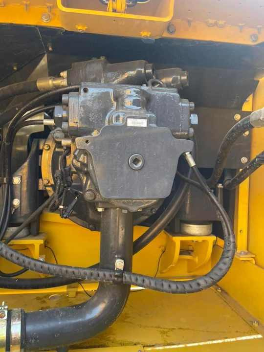 Used komatsu Pc350-8 35T Second Hand JAPAN Original LargeExcavator Mining Construction Excavators Hot Sale PC200 PC220PC240-7-8 - Crawler excavator: picture 5 Used komatsu Pc350-8 35T Second Hand JAPAN Original LargeExcavator Mining Construction Excavators Hot Sale PC200 PC220PC240-7-8 - Crawler excavator: picture 5