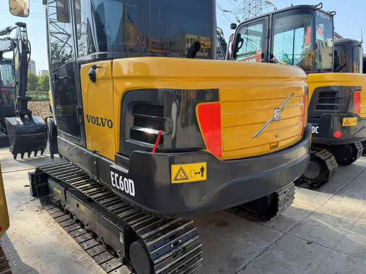 Used volvo Ec60 Mini 6tons Excavator in Stock for Sale - Crawler excavator: picture 5 Used volvo Ec60 Mini 6tons Excavator in Stock for Sale - Crawler excavator: picture 5