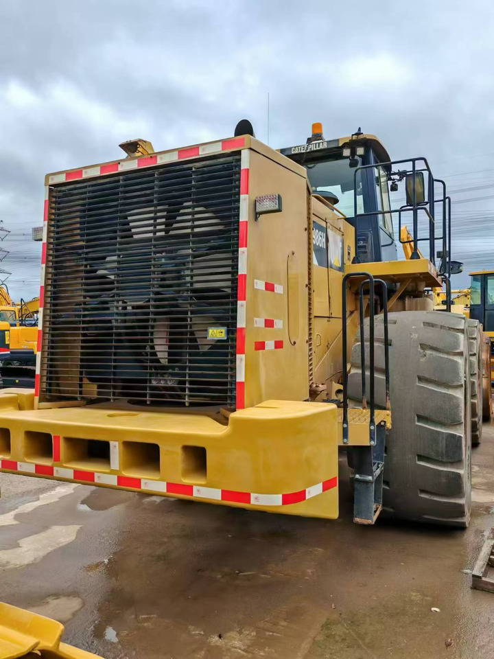 CATERPILLAR 986H - Crawler loader: picture 4 CATERPILLAR 986H - Crawler loader: picture 4