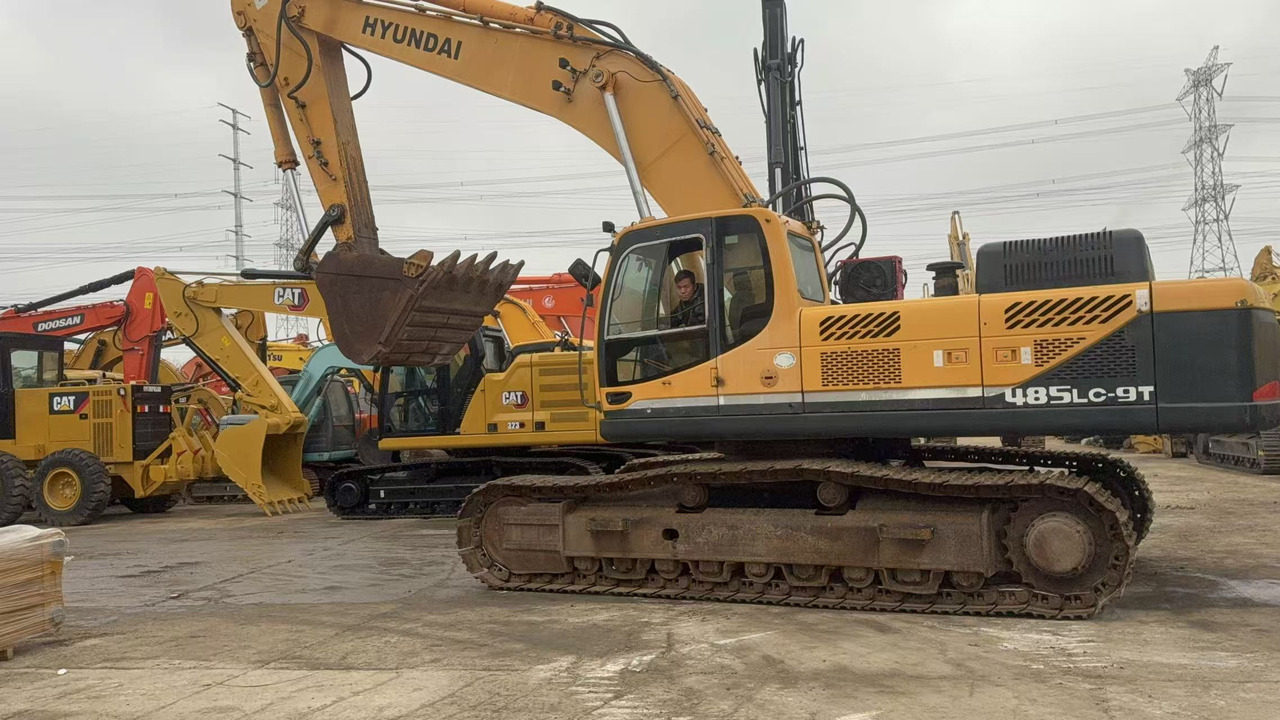 HYUNDAI R485LC-9T - Crawler excavator: picture 1 HYUNDAI R485LC-9T - Crawler excavator: picture 1