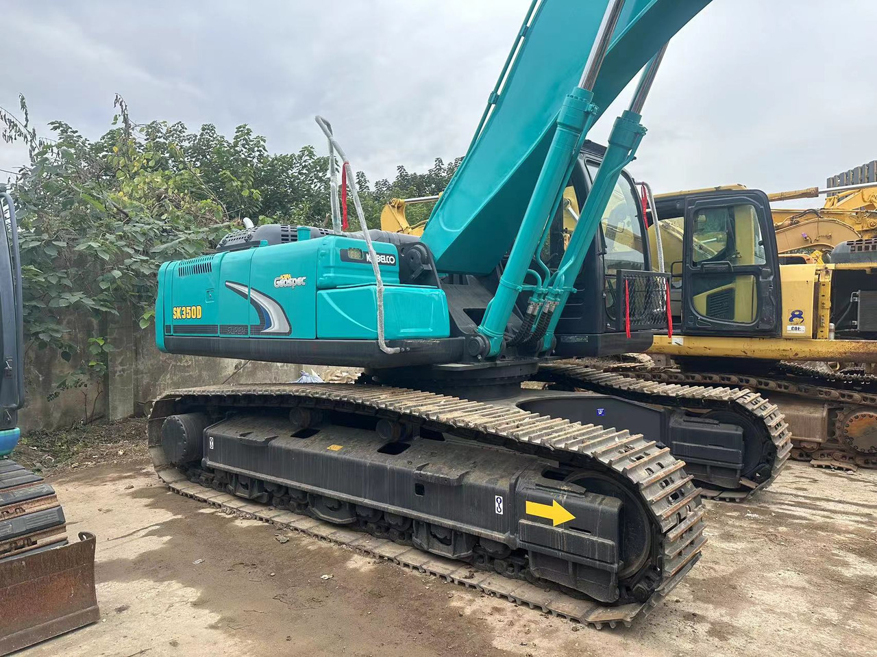 KOBELCO SK350-10 - Mini excavator: picture 3 KOBELCO SK350-10 - Mini excavator: picture 3