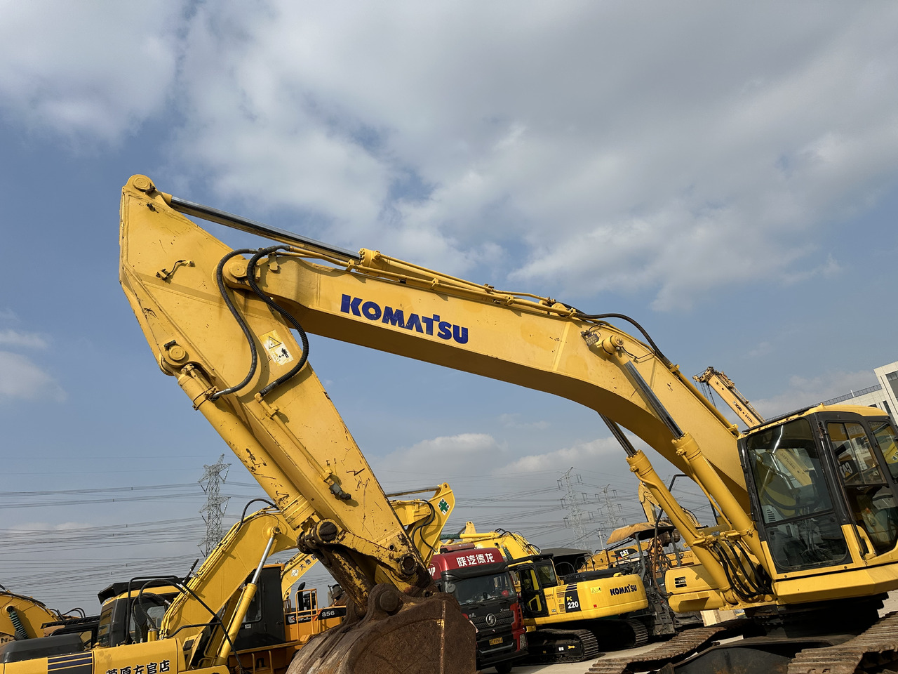KOMATSU PC400-7 - Crawler excavator: picture 5 KOMATSU PC400-7 - Crawler excavator: picture 5