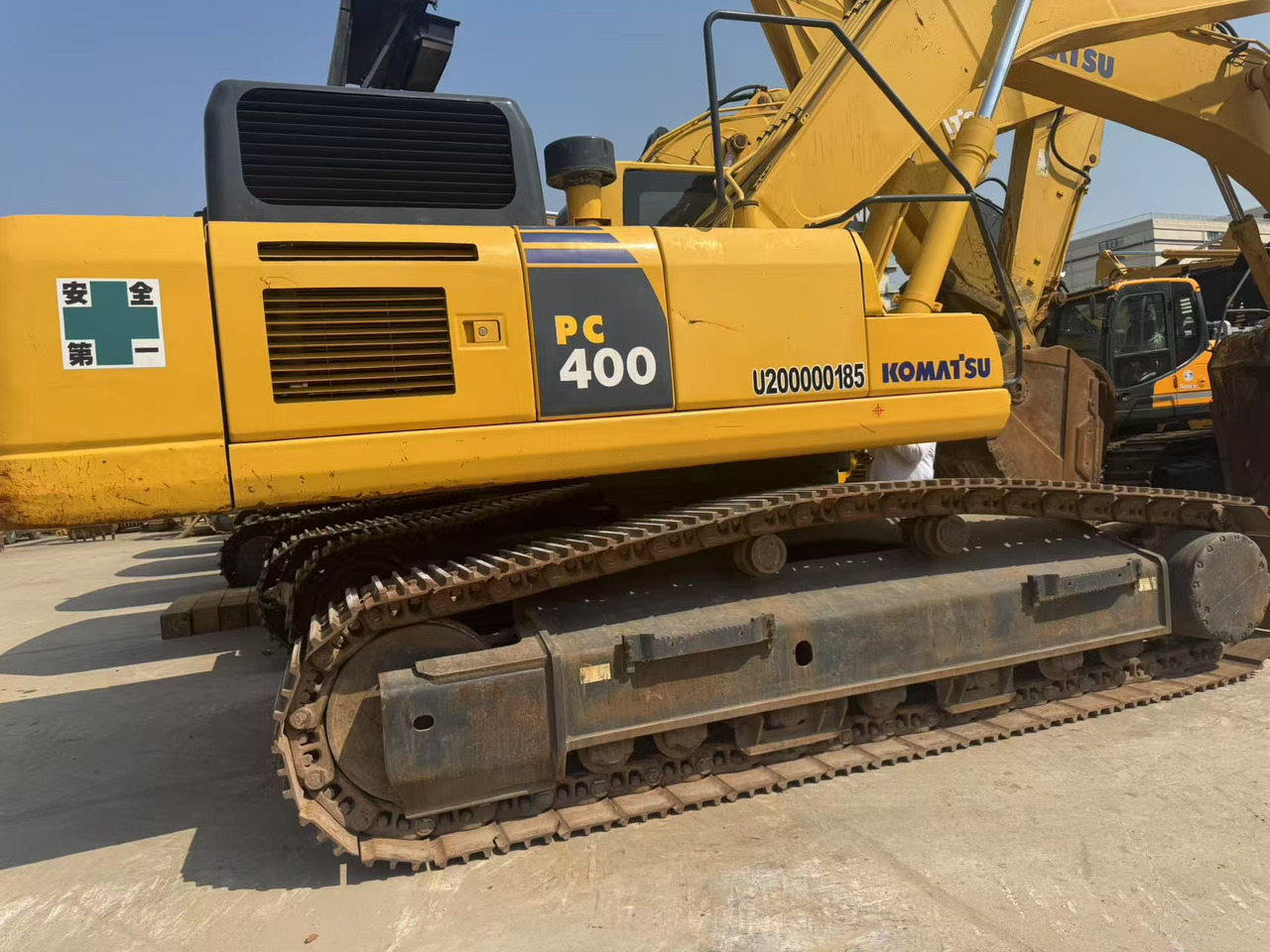 KOMATSU PC400-8 - Crawler excavator: picture 4 KOMATSU PC400-8 - Crawler excavator: picture 4