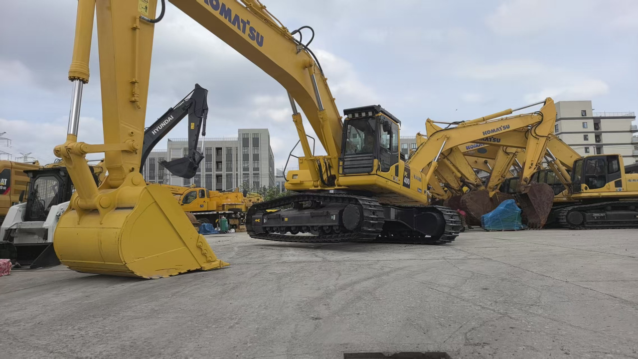 KOMATSU PC400-8 - Crawler excavator: picture 2 KOMATSU PC400-8 - Crawler excavator: picture 2