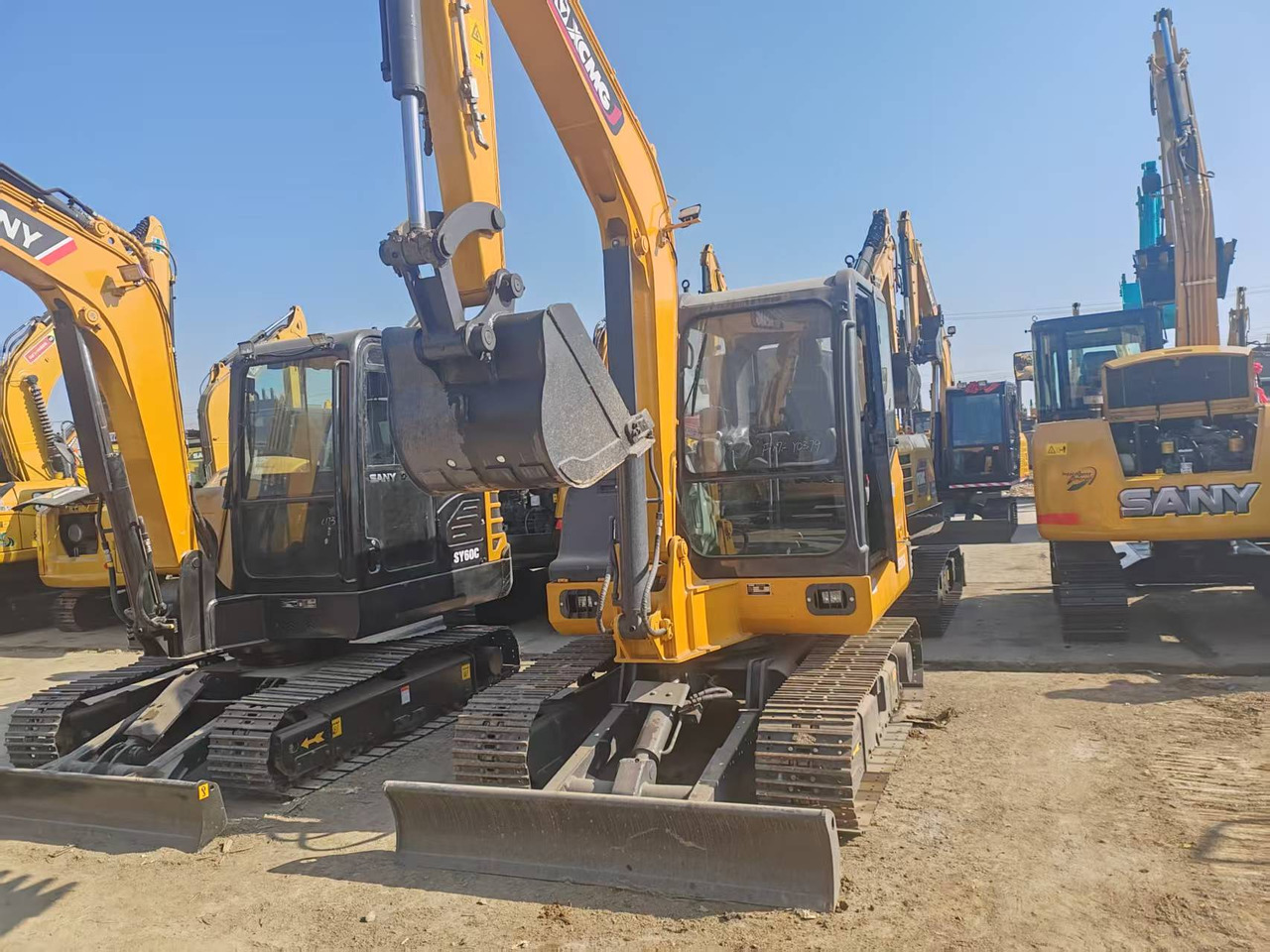 XCMG XE60GA - Crawler excavator: picture 2 XCMG XE60GA - Crawler excavator: picture 2