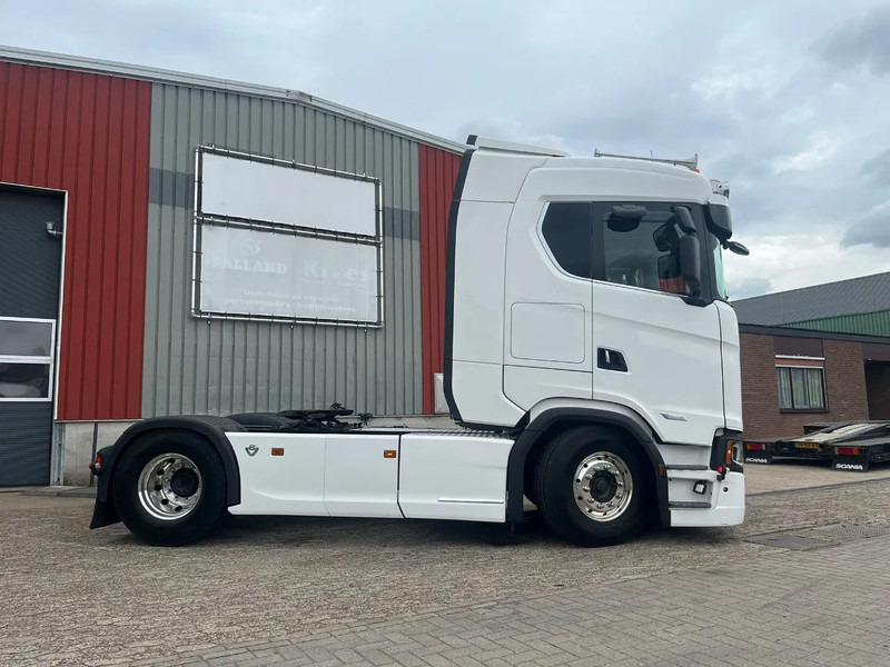 Scania S520 S 520 v8 - Tractor unit: picture 3 Scania S520 S 520 v8 - Tractor unit: picture 3